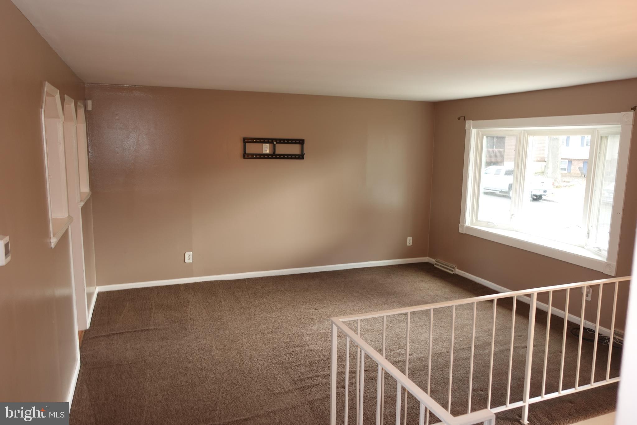 1711 Quantico Road Edgewater, MD 21037 - Photo 5 of 47
