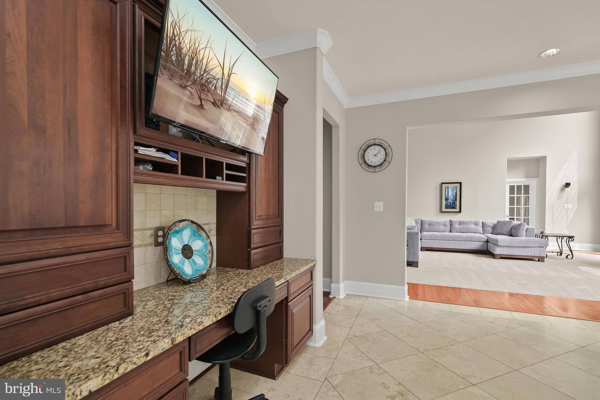 12042 Steven Lane Dunkirk, MD 20754 - Photo 18 of 79 Kitchen