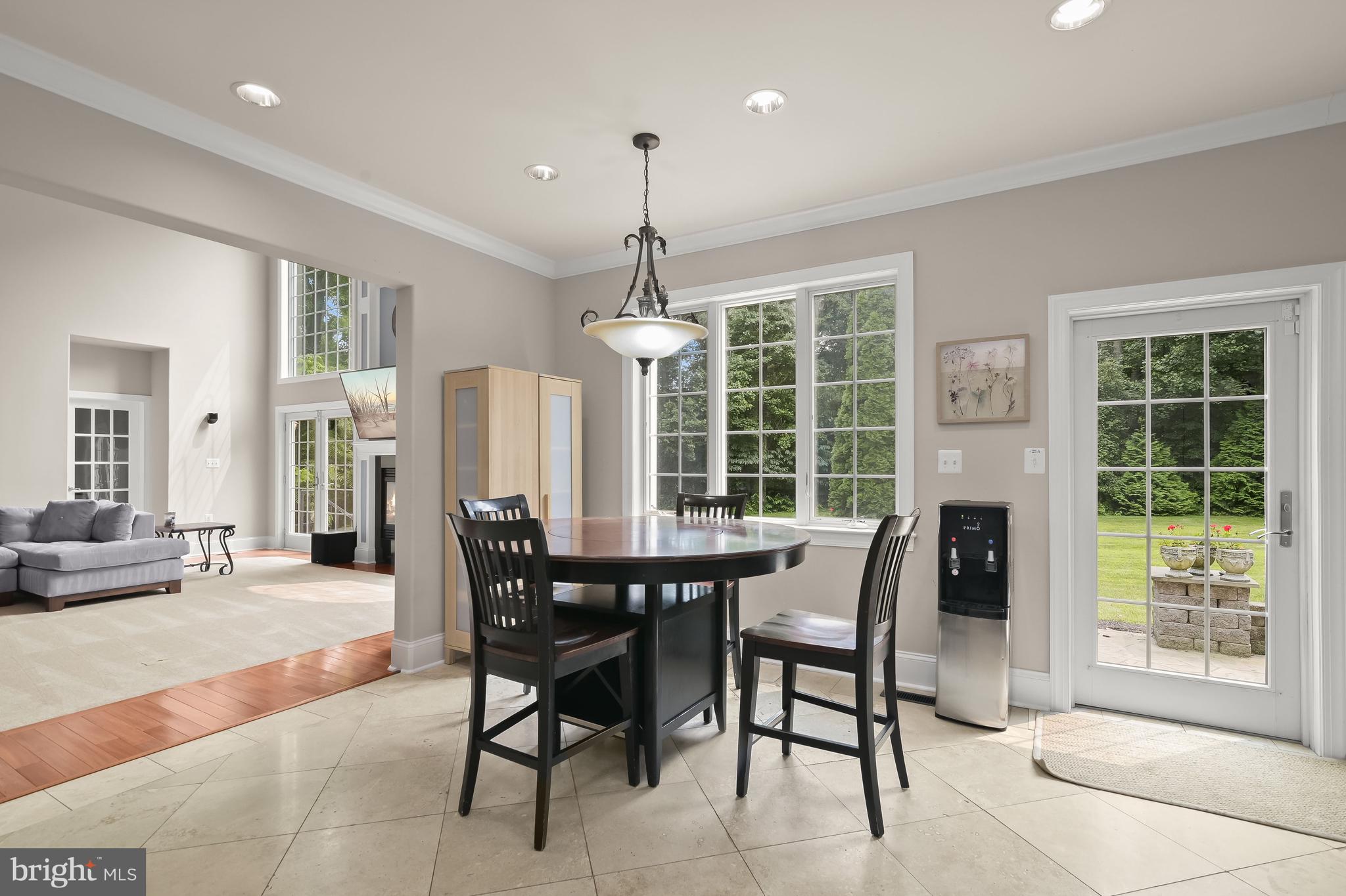 12042 Steven Lane Dunkirk, MD 20754 - Photo 19 of 79 Breakfast Area