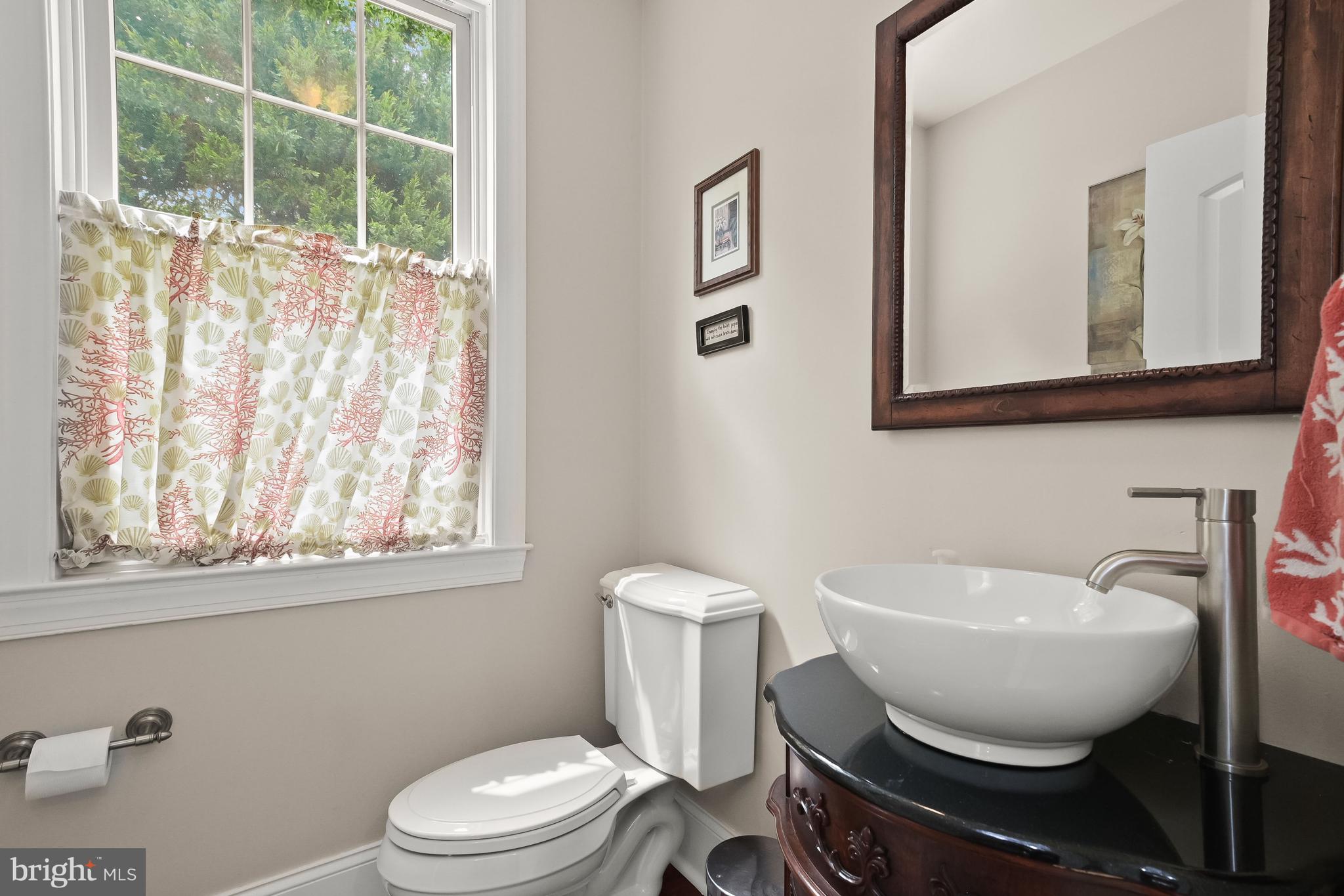 12042 Steven Lane Dunkirk, MD 20754 - Photo 27 of 79 Powder Room