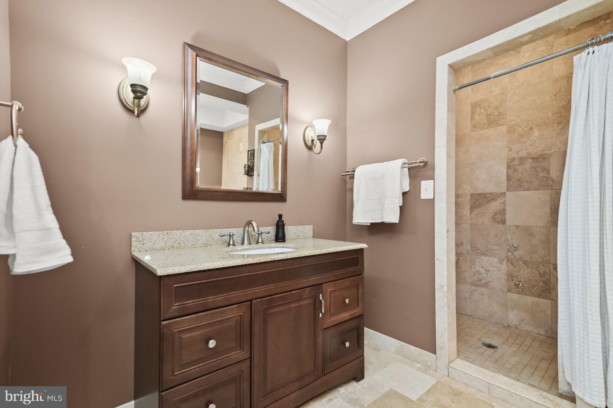 12042 Steven Lane Dunkirk, MD 20754 - Photo 35 of 79 Primary Bath