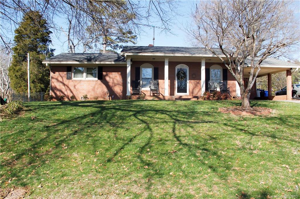 220 Park Ridge Road Albemarle, NC 28001 - Photo 2 of 12 Gallery Image 2