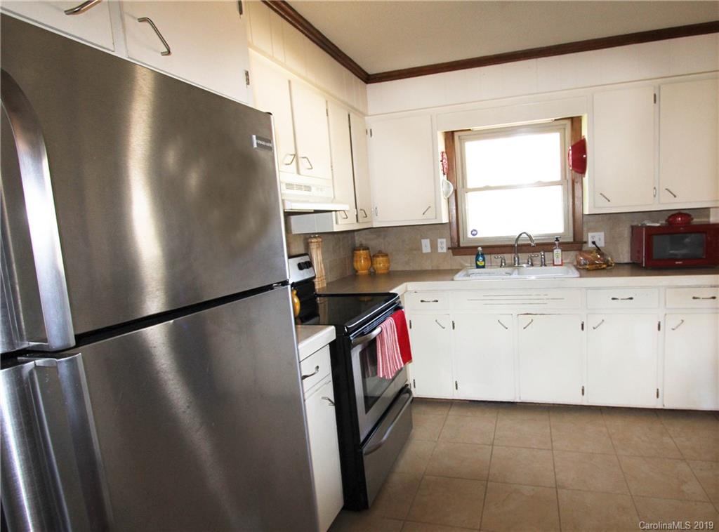 220 Park Ridge Road Albemarle, NC 28001 - Photo 6 of 12 Gallery Image 6