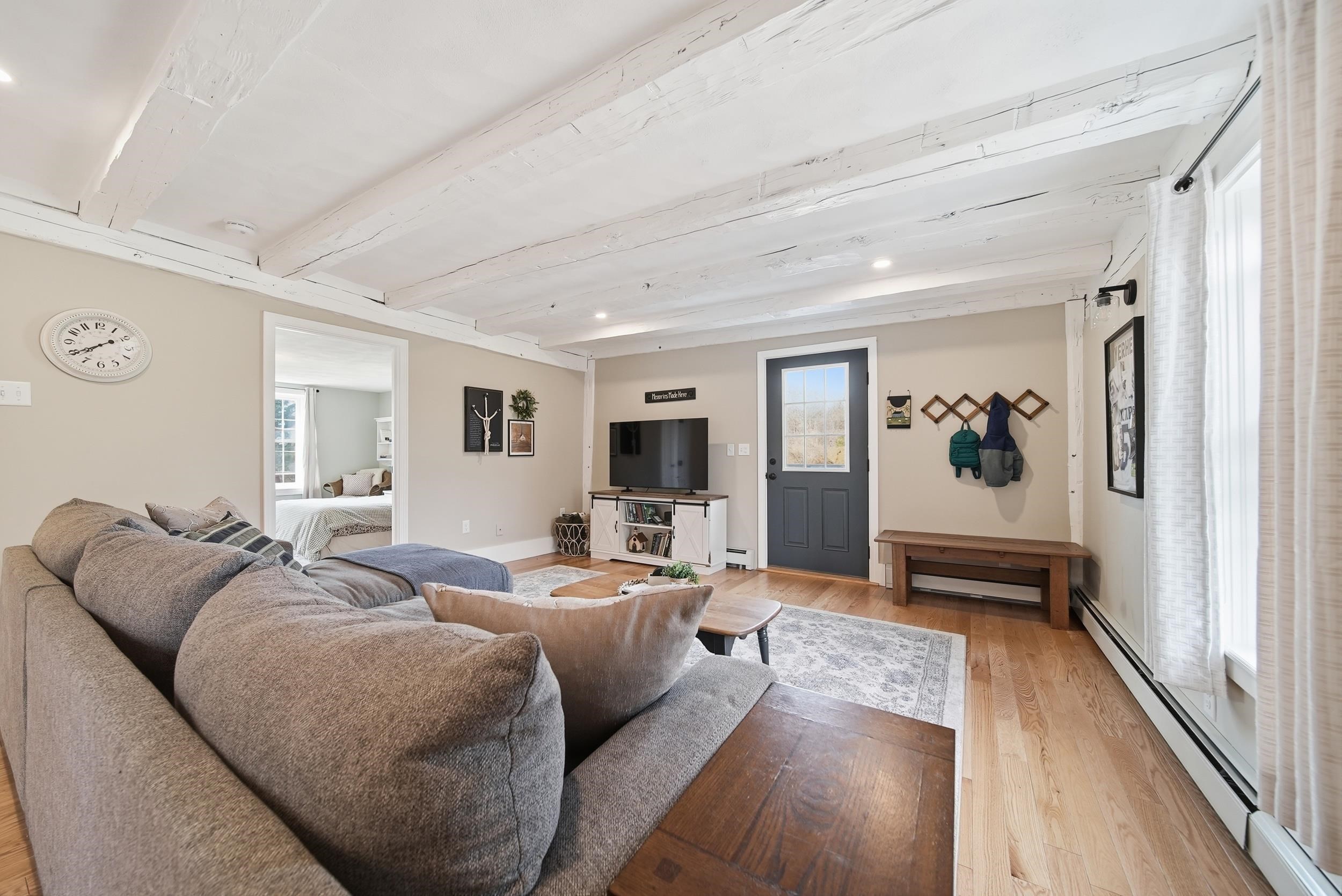 131 N Road East Kingston, NH 03827 - Photo 17 of 56