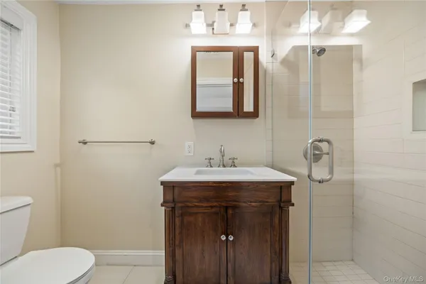 $1,300,000 | 5 Lynne Court, Suffern, NY 10901