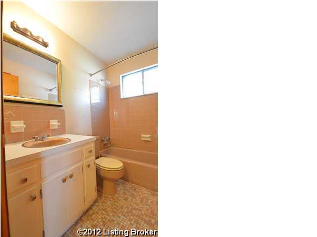 1035 Clayborne Road Louisville, KY 40214 - Photo 6 of 28 Additional Photo