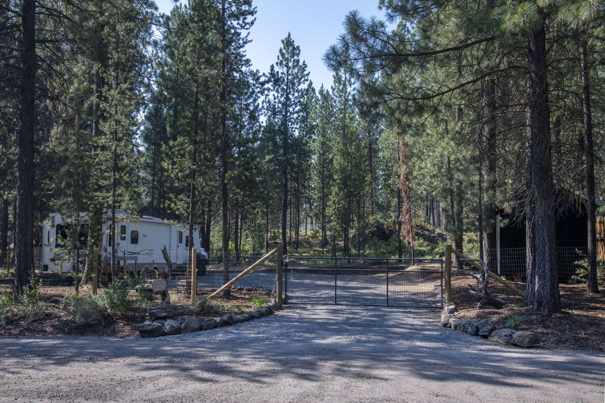 16945 Jacinto Road Bend, OR 97707 - Photo 6 of 22 6