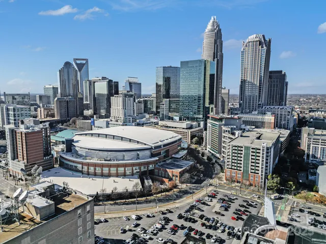 $460,000 | 505 East 6th Street, Charlotte, NC 28202