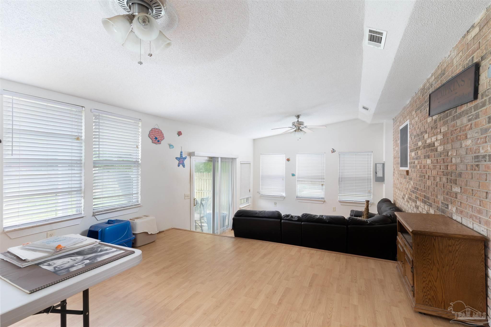 9506 Tower Ridge Road Pensacola, FL 32526 - Photo 8 of 19 Gallery Image 8