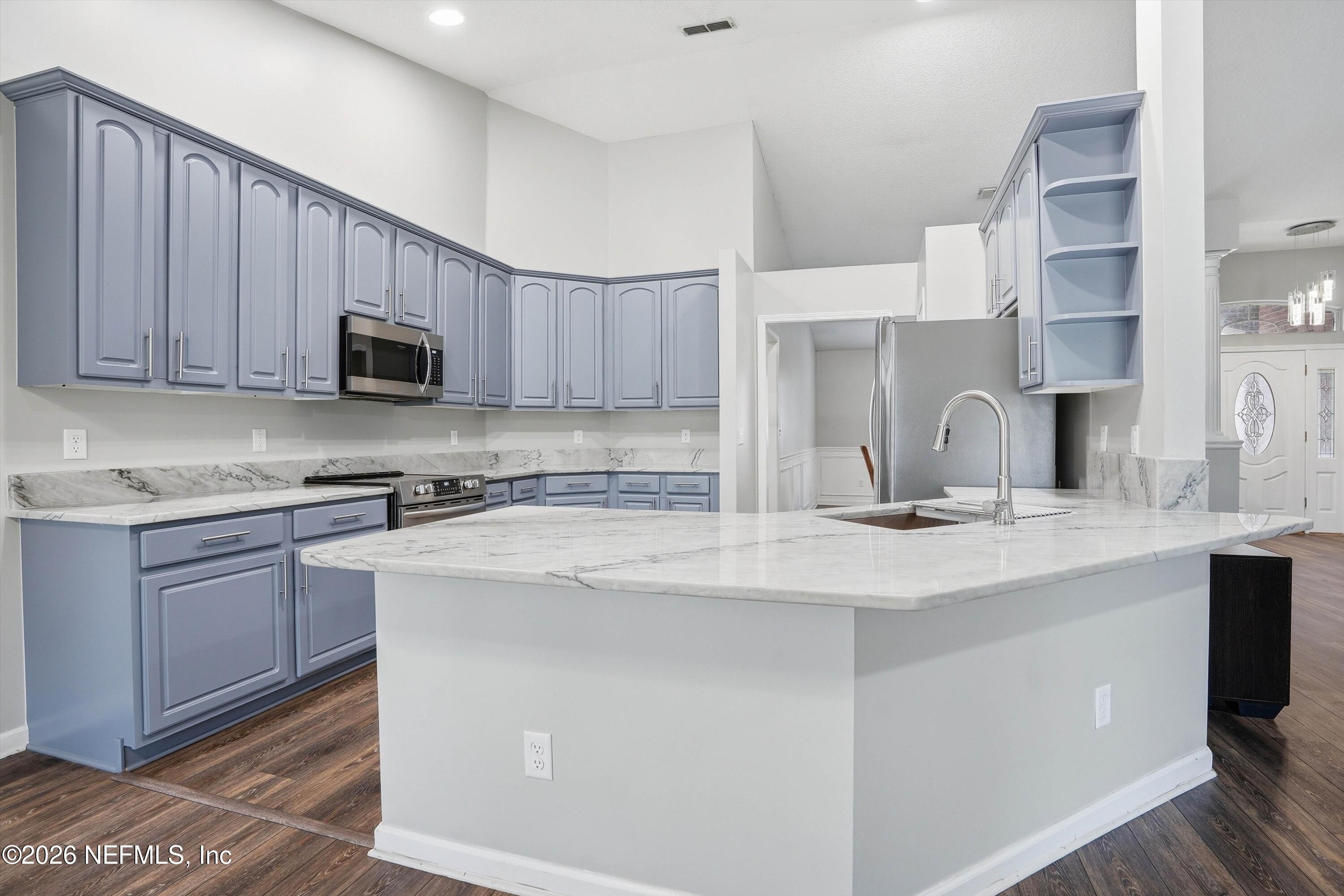 14520 Braddock Road Jacksonville, FL 32218 - Photo 11 of 35 Kitchen