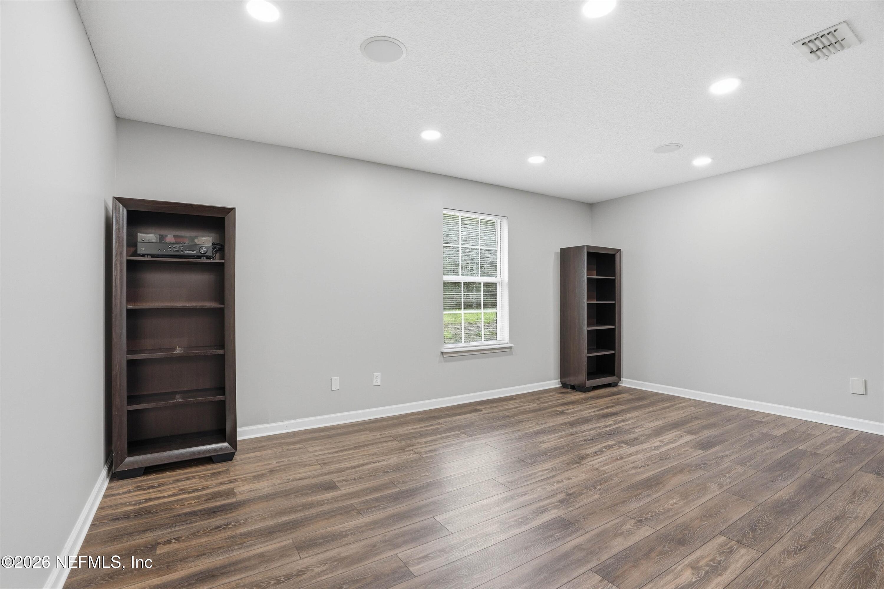 14520 Braddock Road Jacksonville, FL 32218 - Photo 17 of 35 Den/ Office/Play area