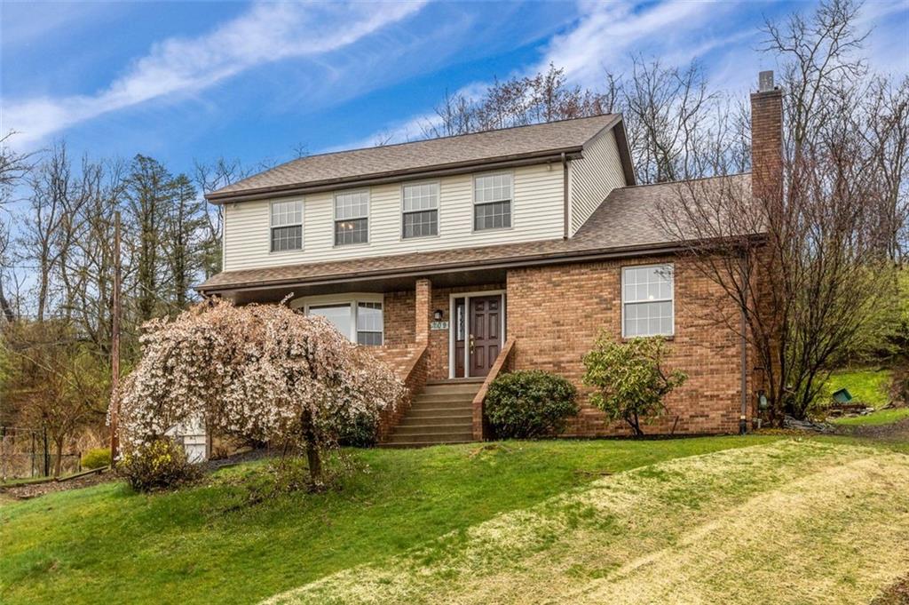 109 Midway Drive McKees Rocks, PA 15136 - Photo 1 of 33 Gallery Image 1