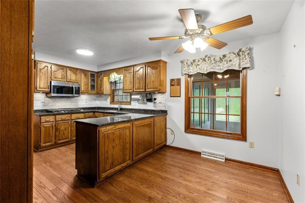109 Midway Drive McKees Rocks, PA 15136 - Photo 11 of 33 Gallery Image 11