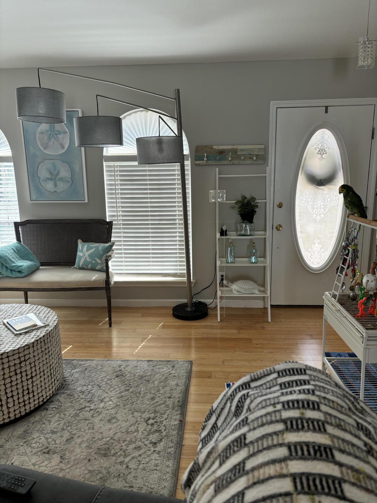 3863 Indian Trail, Unit 106 Destin, FL 32541 - Photo 6 of 22 a living room with furniture