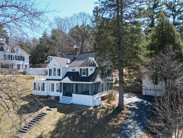 $849,000 | 90 Bank Street, Lebanon, NH 03766