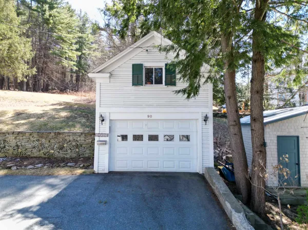 $849,000 | 90 Bank Street, Lebanon, NH 03766