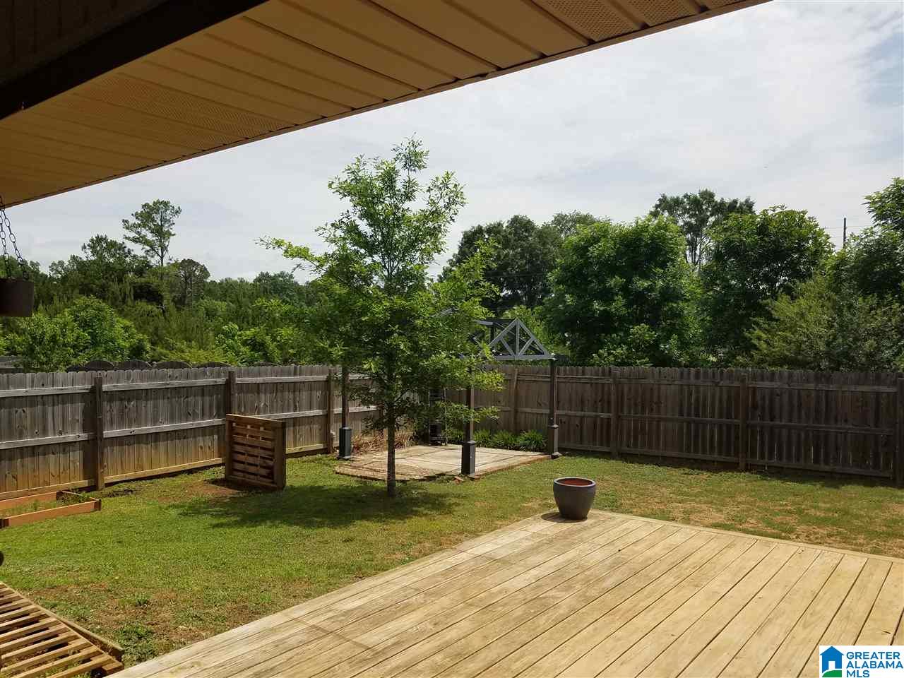 317 Vincent Street Alabaster, AL 35007 - Photo 11 of 37