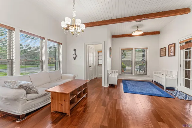 $649,700 | 6342 Riverbend Lakes Drive, Baton Rouge, LA 70820