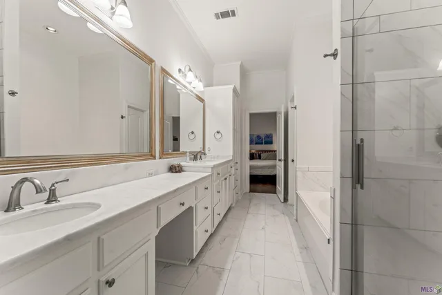 $649,700 | 6342 Riverbend Lakes Drive, Baton Rouge, LA 70820