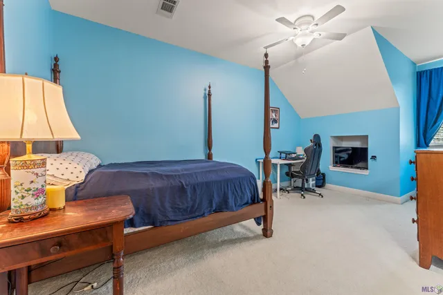 $649,700 | 6342 Riverbend Lakes Drive, Baton Rouge, LA 70820