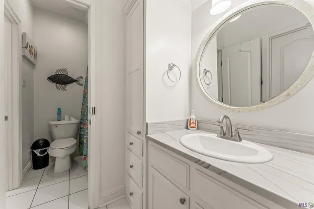 $649,700 | 6342 Riverbend Lakes Drive, Baton Rouge, LA 70820