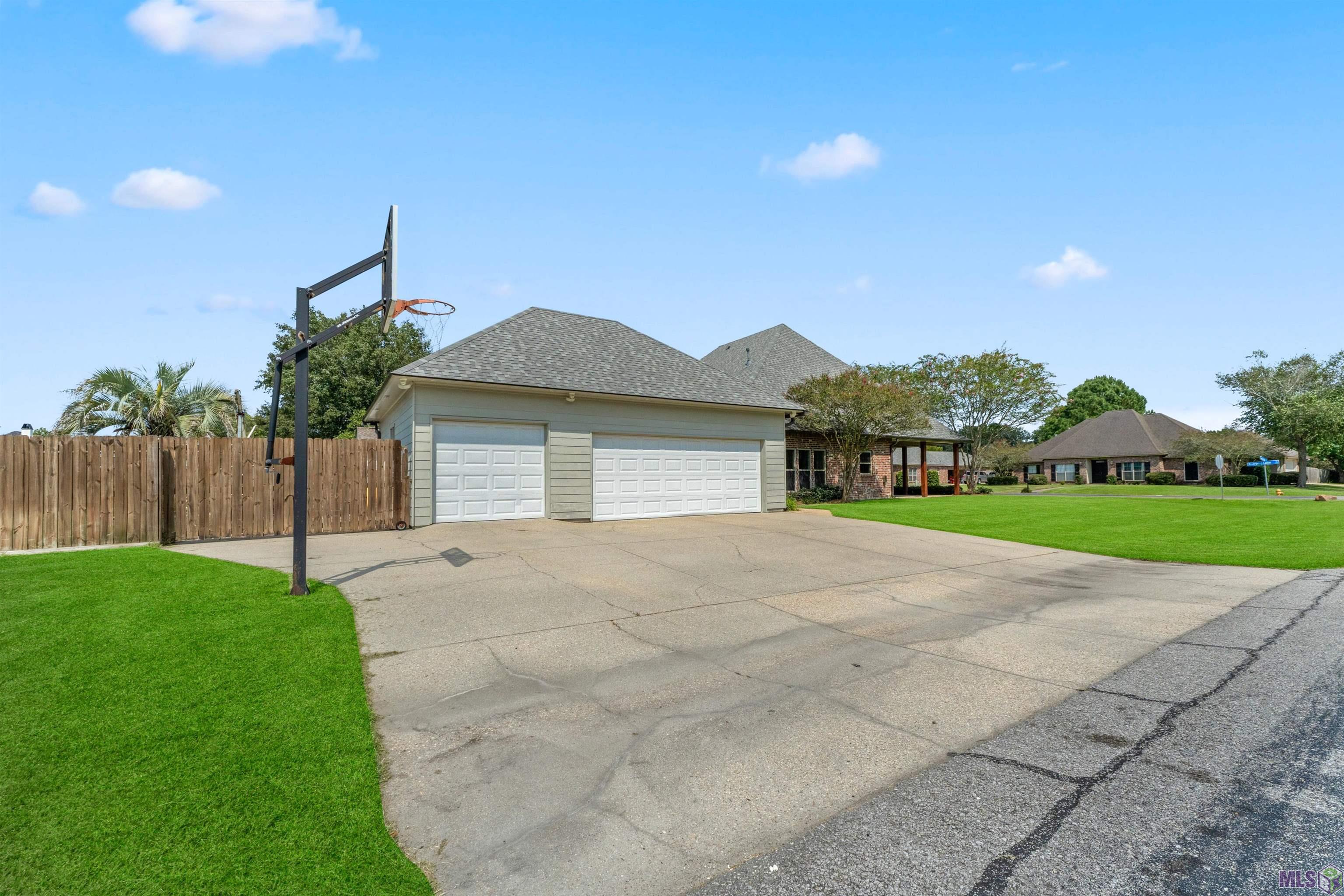 6342 Riverbend Lakes Drive Baton Rouge, LA 70820 - Photo 51 of 52