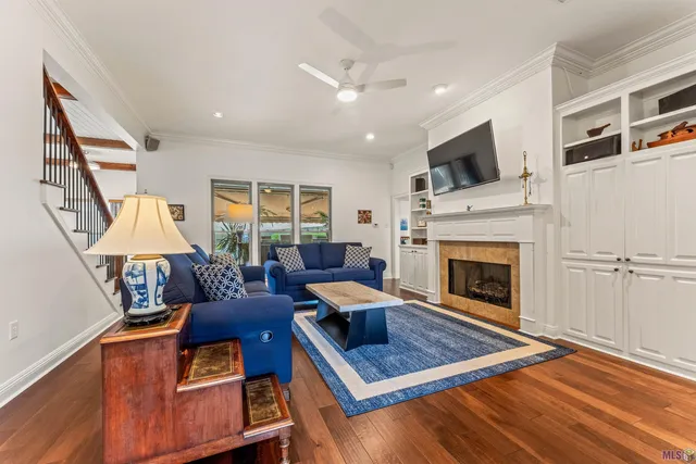 $649,700 | 6342 Riverbend Lakes Drive, Baton Rouge, LA 70820