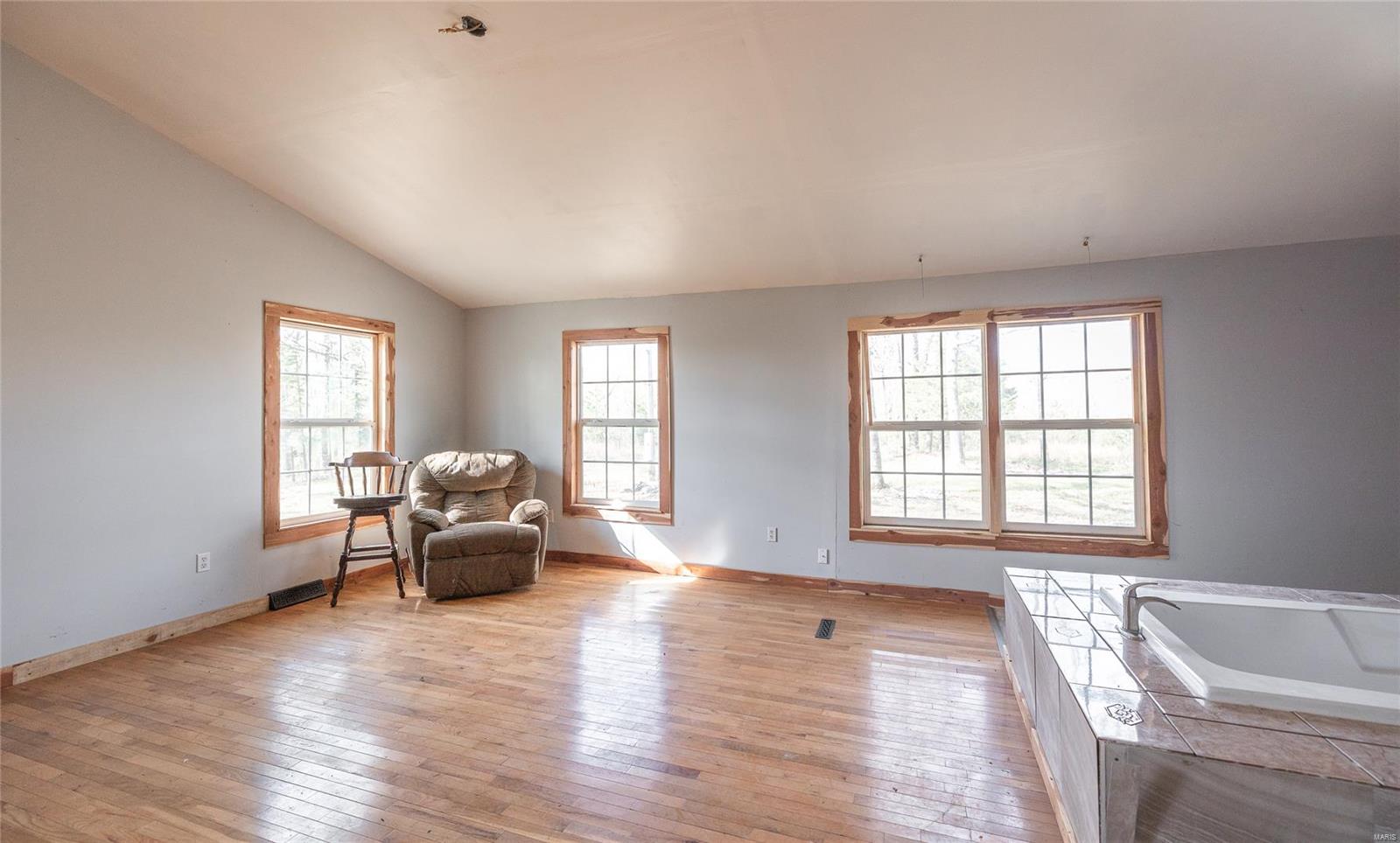 17733 Sutton Road Belgrade, MO 63622 - Photo 11 of 22