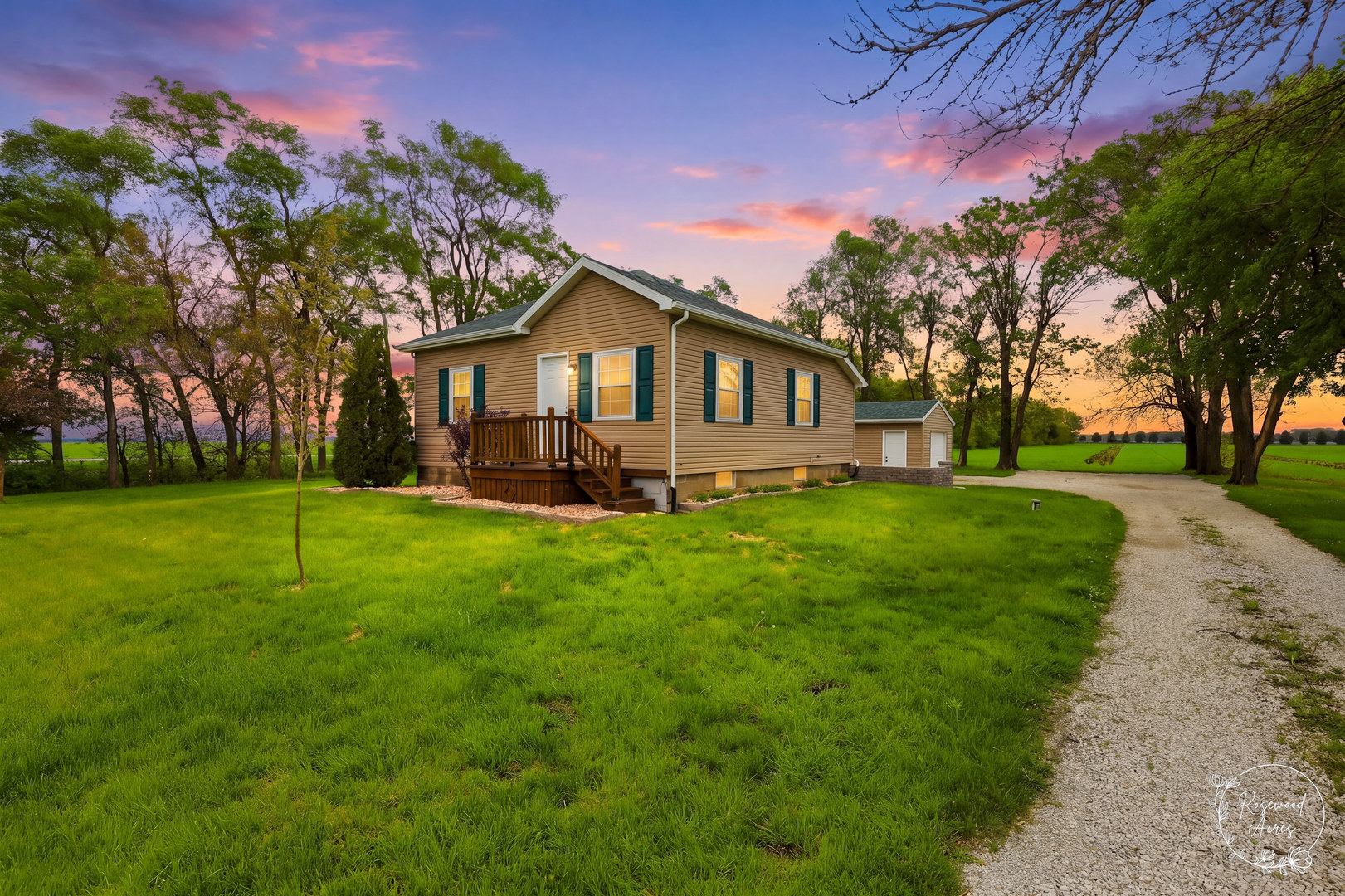 3029 South 8500th Road East St. Anne, IL 60964 - Photo 1 of 27 Gallery Image 1
