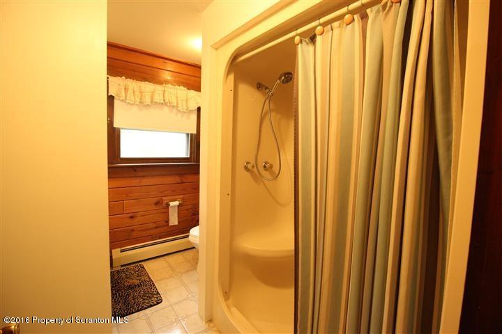 396 Carpenter Road Factoryville, PA 18419 - Photo 7 of 20 Gallery Image 7