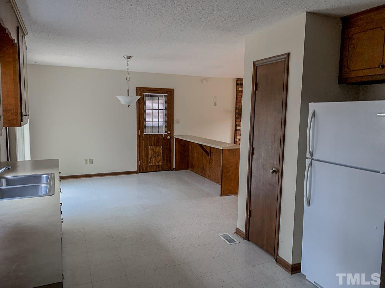 3721 Rivermont Road Durham, NC 27712 - Photo 5 of 15 Gallery Image 5