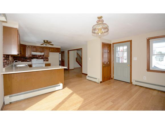 557 Salmon Falls Road Rochester, NH 03868 - Photo 3 of 35