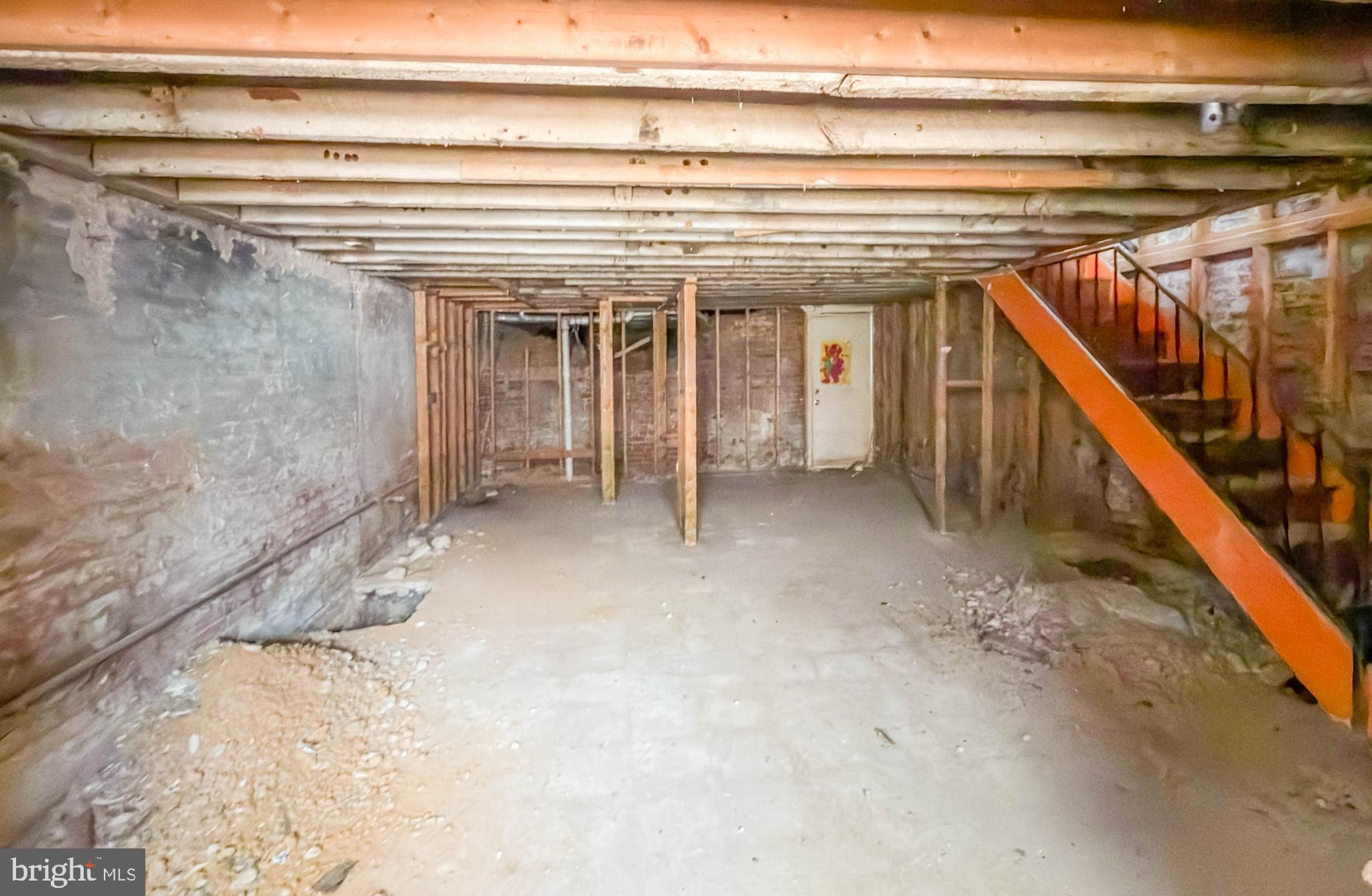 1527 6th Street Northwest Washington, DC 20001 - Photo 4 of 9