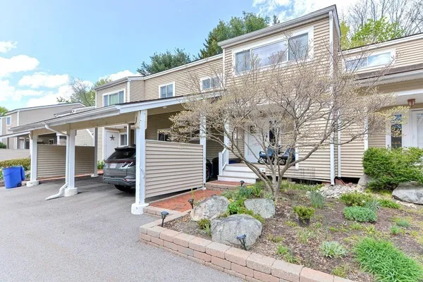 $560,000 | 144 Pleasant Street, Unit 20, Walpole, MA 02032