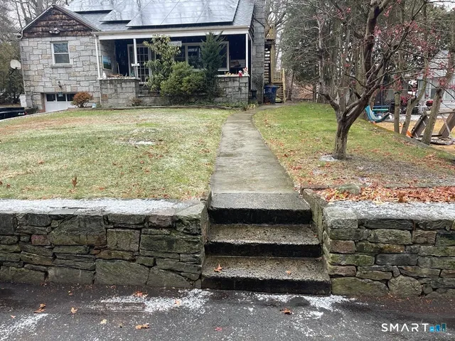 $1,000 | 598 Frenchtown Road, Bridgeport, CT 06606