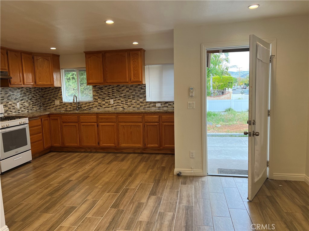 9127 Greenleaf Avenue Whittier, CA 90602 - Photo 5 of 39