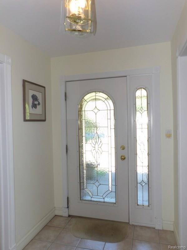 10453 Reeck Road Allen Park, MI 48101 - Photo 16 of 63 102_2096C.JPG