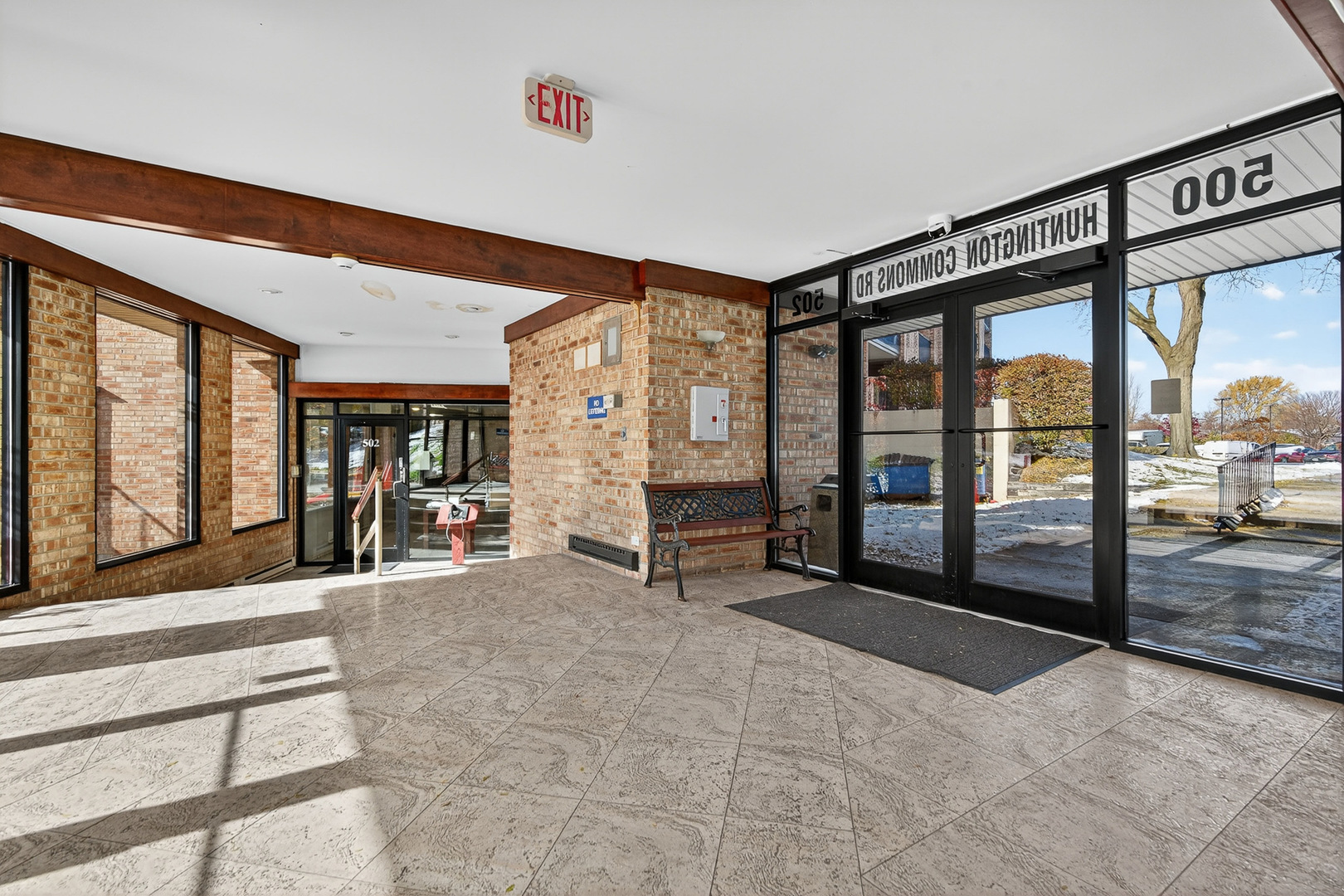 500 West Huntington Commons Road, Unit 253 Mount Prospect, IL 60056 - Photo 20 of 24 a view of a room with gym equipment