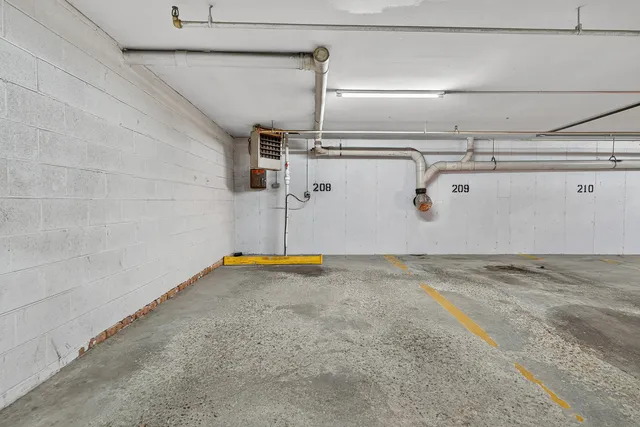 $250,000 | 500 West Huntington Commons Road, Unit 253, Mount Prospect, IL 60056