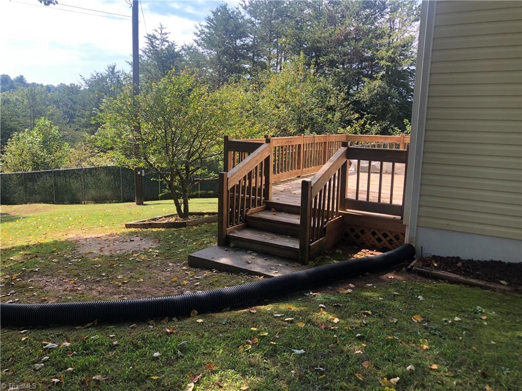 559 Jackson Rd Extension Mount Airy, NC 27030 - Photo 5 of 33 Gallery Image 5