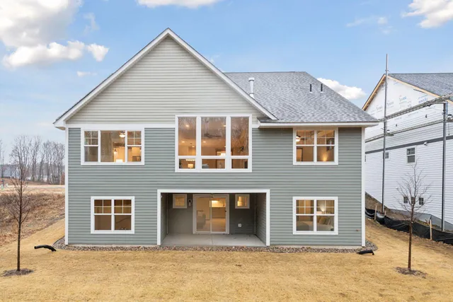 $798,950 | 1843 Campfire Drive East, Waconia, MN 55387