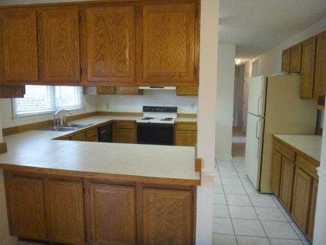 1625 Coventry Road Surfside Beach, SC 29575 - Photo 4 of 15