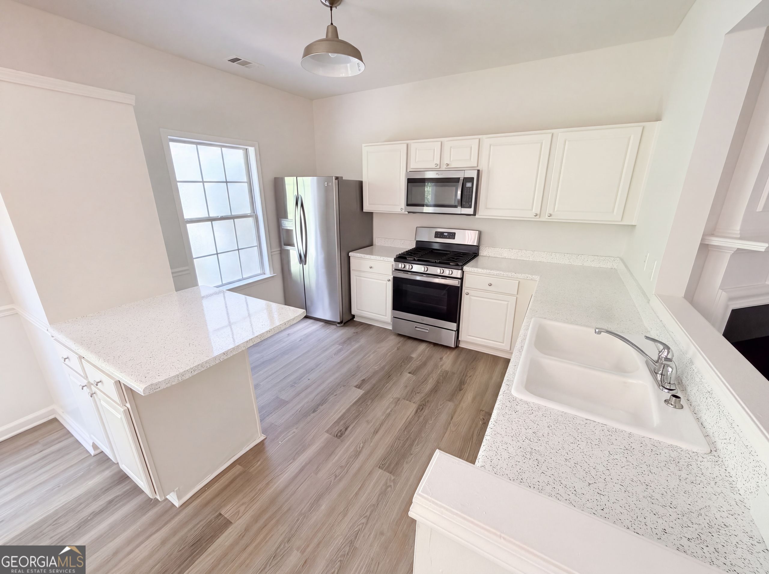 9155 Nesbit Ferry Road, Unit 53 Johns Creek, GA 30022 - Photo 8 of 28 Gallery Image 8