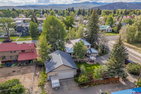 an aerial view of multiple house