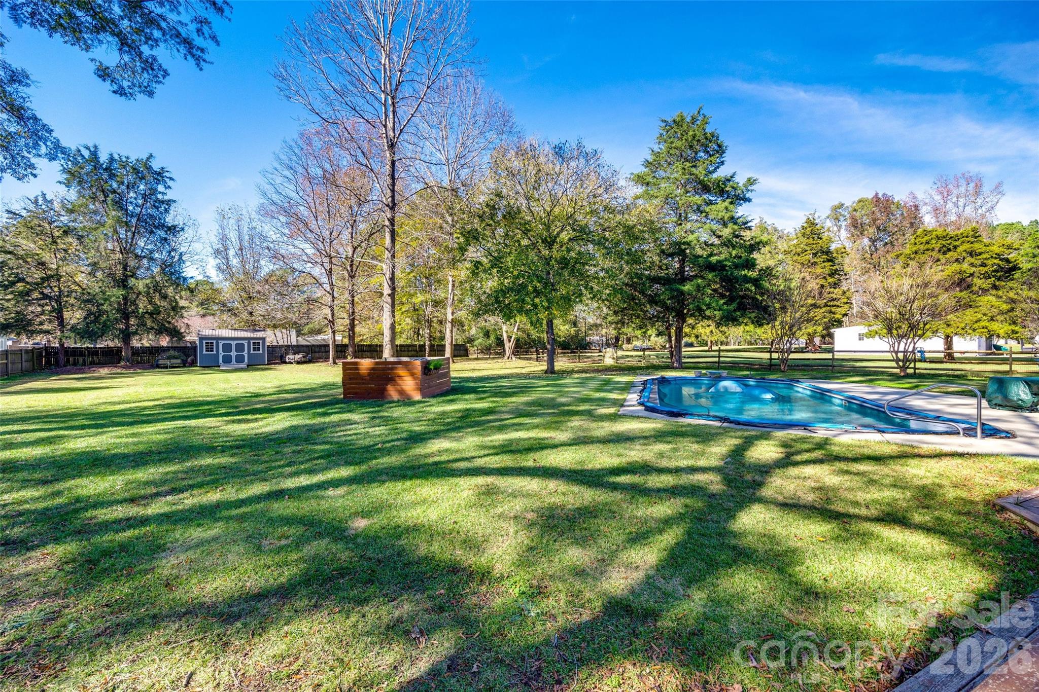 2915 Timber Ridge Lane Rock Hill, SC 29732 - Photo 37 of 41 a garden view with a sitting space