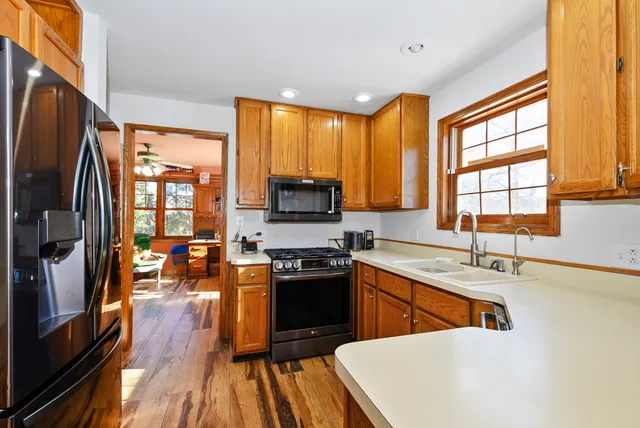 $449,900 | 6901 179th Street, Tinley Park, IL 60477