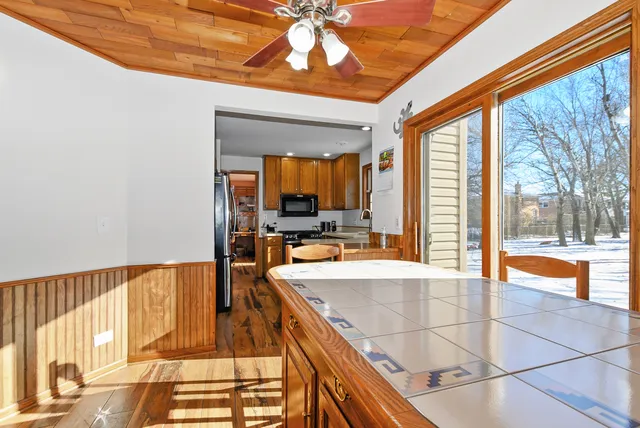 $449,900 | 6901 179th Street, Tinley Park, IL 60477