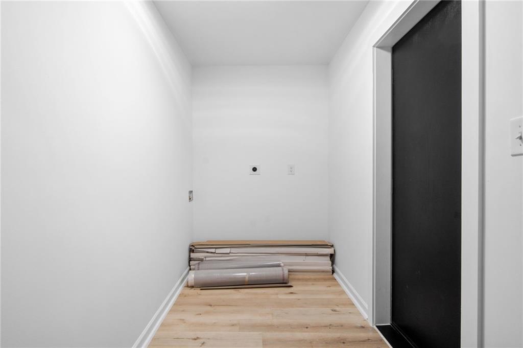 2327 El Paso Road Southwest Atlanta, GA 30331 - Photo 24 of 35