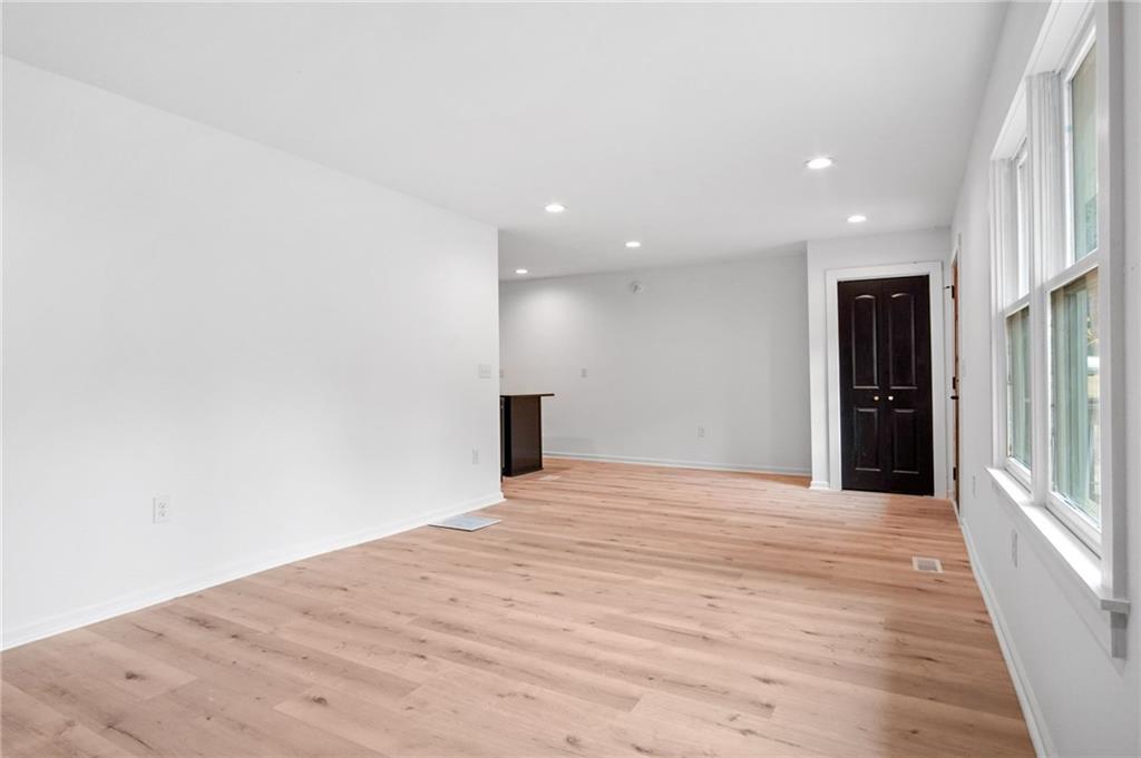 2327 El Paso Road Southwest Atlanta, GA 30331 - Photo 8 of 35 a view of an empty room with a window