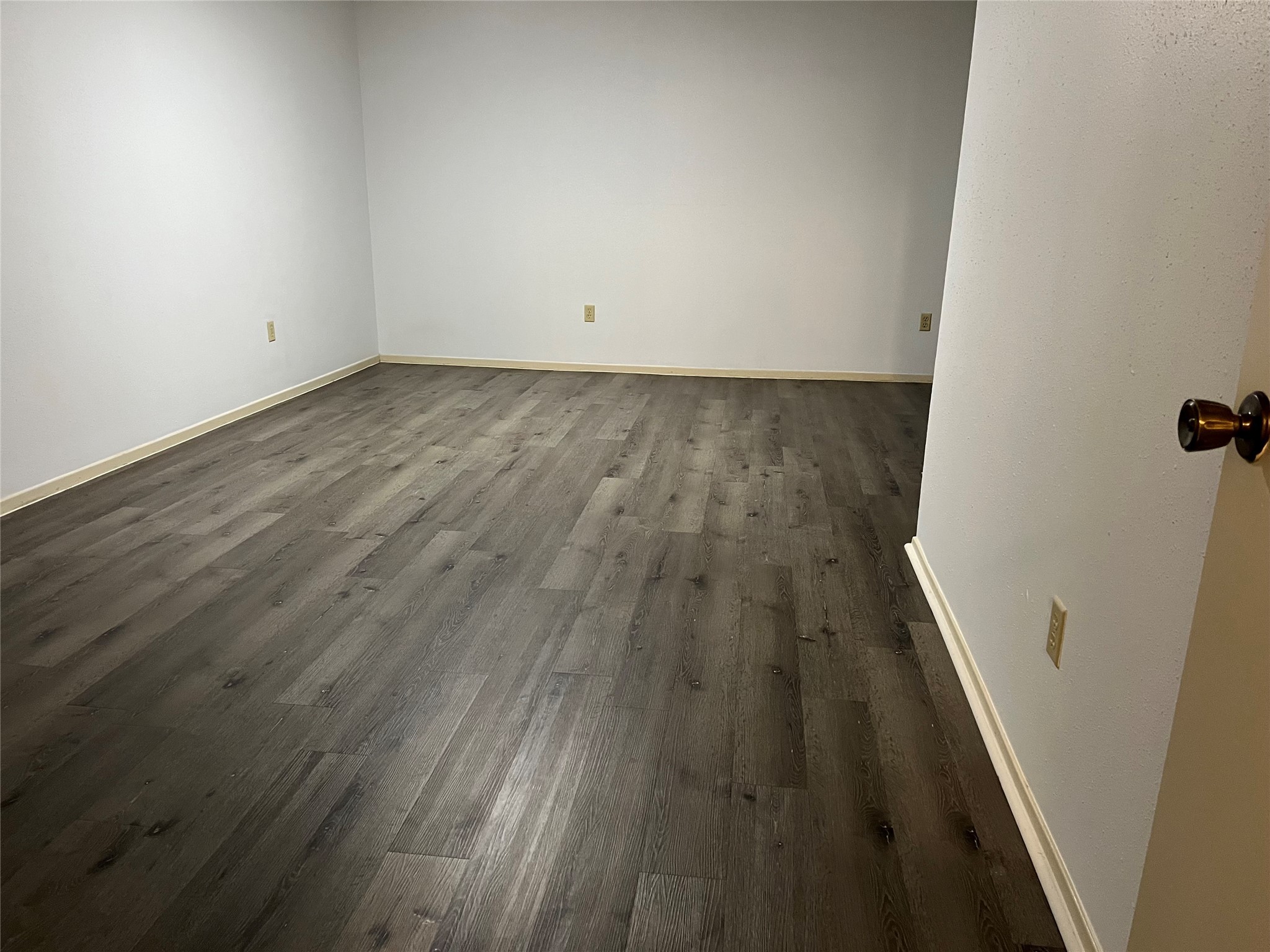 5535 Ashgate Drive Spring, TX 77373 - Photo 12 of 15 Plank floor in the master